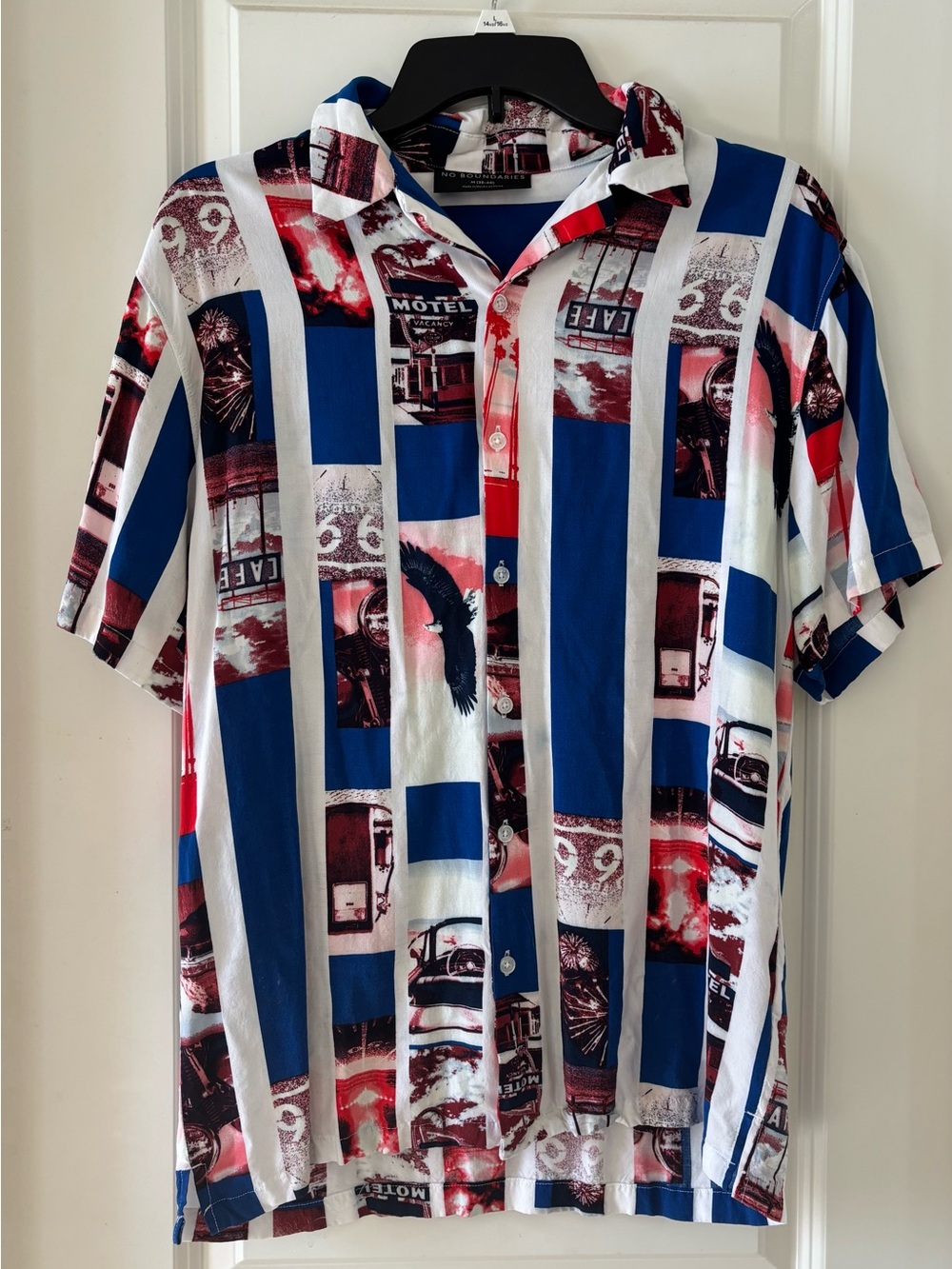 Men's Short Sleeve Button-Up Shirt - Blue/White/Red Print